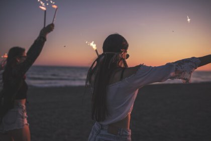 Cómo lograron que los jóvenes dejaran de fumar y de tomar alcohol en Islandia