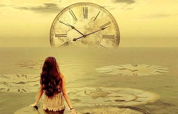 mujer ante el tiempo
