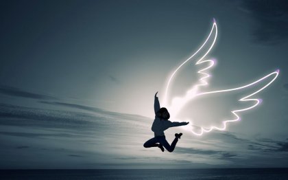 La felicidad ama el punto de locura que la vida impone