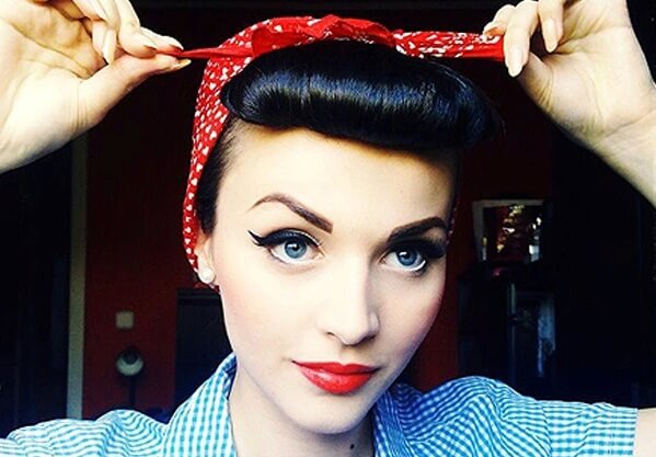 woman with bow in hair