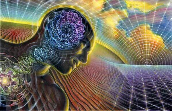 Hombre con cerebro de colores simbolizando la toma de conciencia