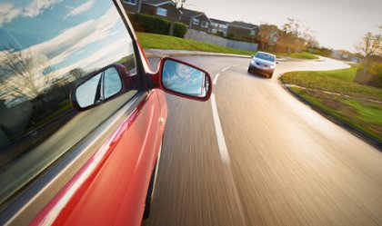 ¿Por qué tenemos conductas de riesgo al volante?