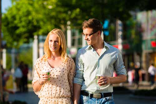 ¿Sabes cómo ha trascendido el consumismo a las relaciones de pareja?