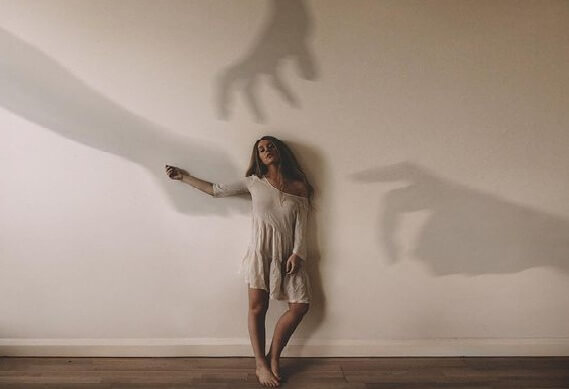 hand shadows