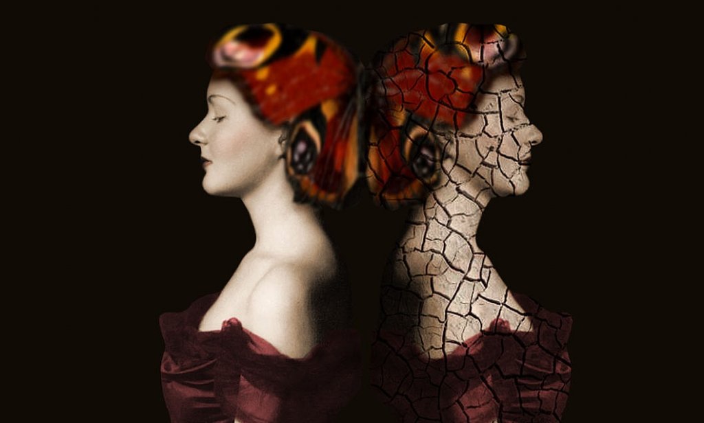 mujer con sombra