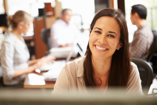 Mujer sonriendo