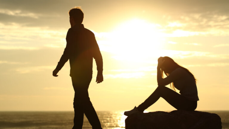 Por favor, no me dejes: el esquema de abandono en terapia