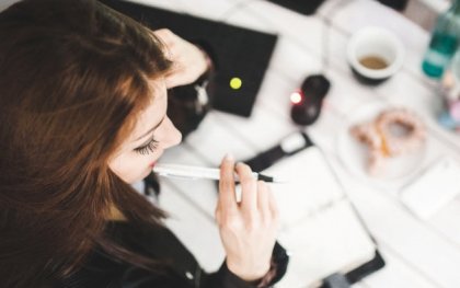 Trabajar sin que te paguen: una trampa en la que muchos se sienten satisfechos