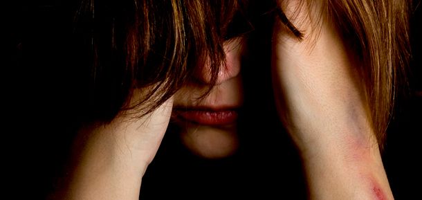 Mujer con trastorno límite de la personalidad