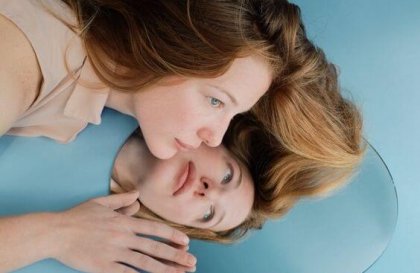 No soporto mirarme en el espejo