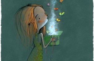 niña que abre un regalo del que salen mariposas con muchos detalles