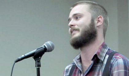 El desgarrador poema de amor de un hombre con trastorno obsesivo-compulsivo (TOC)