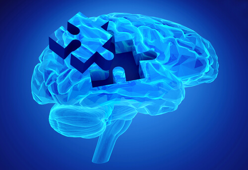 Cerebro con una pieza de puzzle