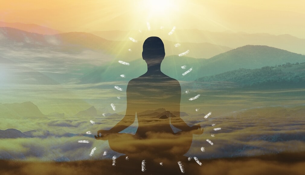 Figura meditando