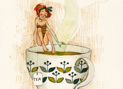 mujer en una taza de té
