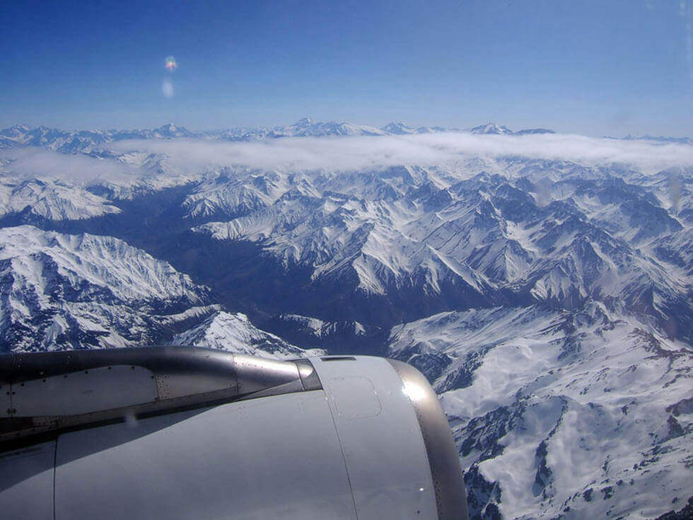 Avión volando