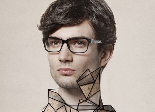 chico con gafas representando a las personas asertivas