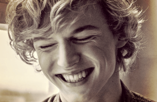 Chico sonriendo