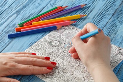 Los beneficios de colorear mandalas