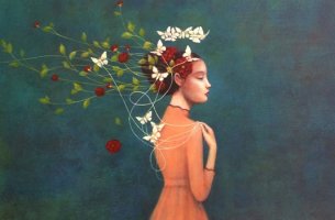 mujer con hilos y flores representando cuando estamos cansados