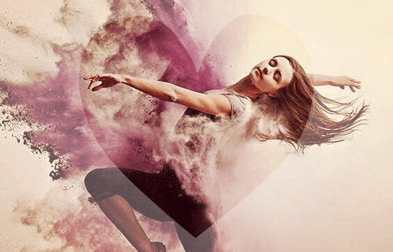 Chica bailando trabajando en el sándwich Mindfulness