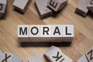 Cumplir con nuestros valores a través de la obligación moral