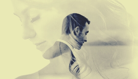 hombre y mujer en la fase previa a las tensiones en pareja