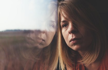 A las personas que practican la crítica destructiva, ¿qué les falta por dentro?