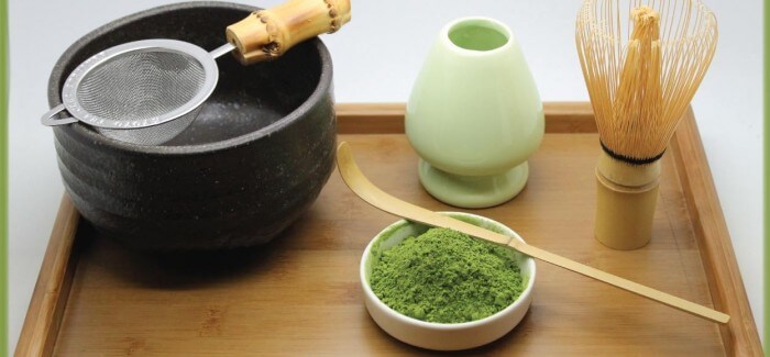 utensilios para la ceremonia del té
