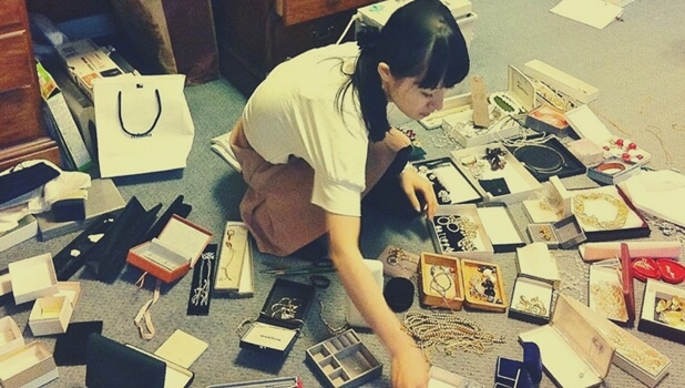 método Marie Kondo ejemplificado por su protagonista
