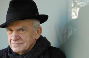 Foto de Kundera para representar las mejores frases de Milan Kundera