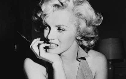 Marilyn Monroe: retrato psicológico de una muñeca rota
