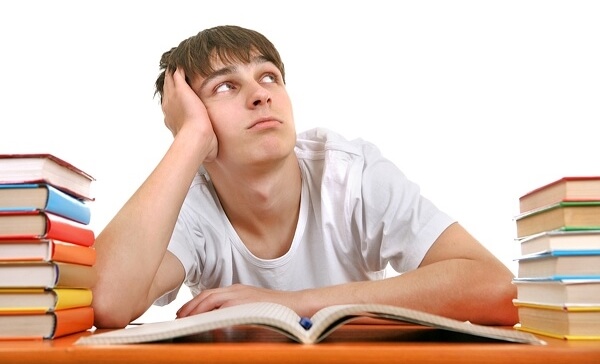 Adolescencia que no supera la competencia autolúdica