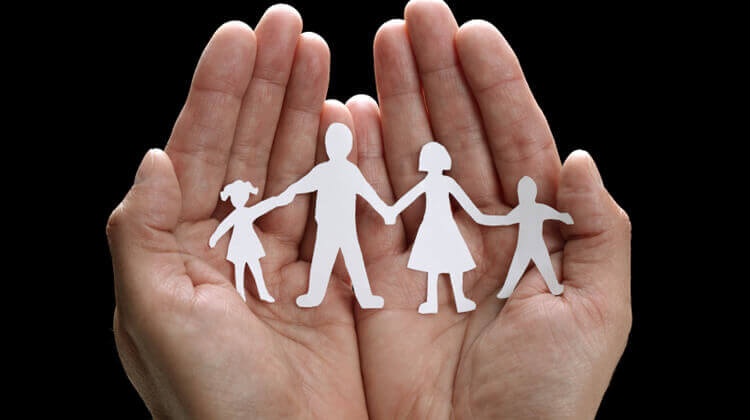 Familia de papel