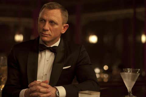 James Bond jako przykład męskości