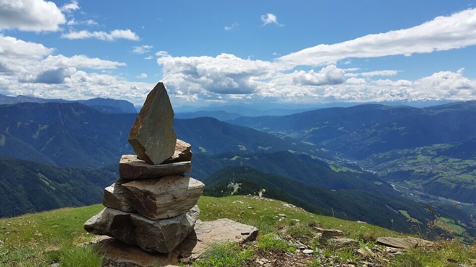 Piedras en una montaña