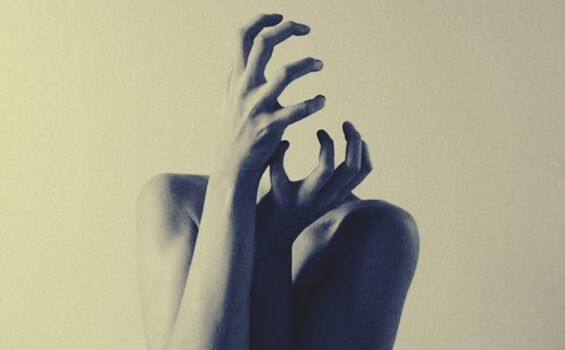 torso representando el impacto de ser invisibles