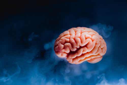Cerebro con fondo oscuro para representar un tsunami cerebral