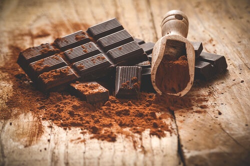 Chocolate rico en triptófano y la serotonina