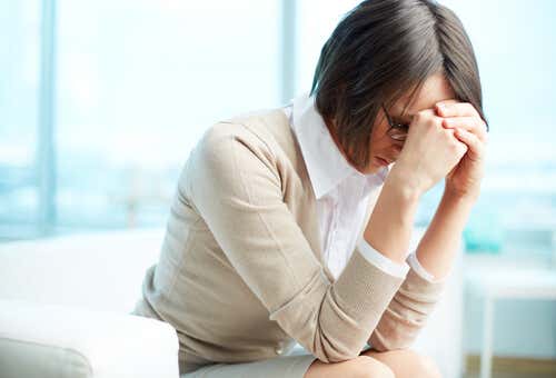 ¿Te sientes aburrido y fatigado en el trabajo? Puedes estar sufriendo Síndrome de Burnout