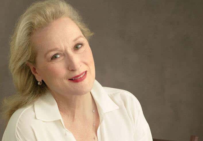 Meryl Streep con camisa blanca