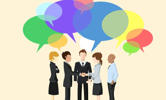 personas hablando representando los cuadrantes de Stephen Covey