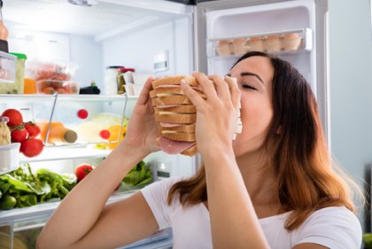 Cómo controlar el hambre por ansiedad