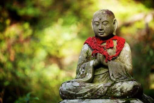 Un monje budista nos dice cuáles son las 5 claves para amar