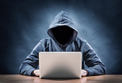 Depredadores sexuales en Internet: 4 rasgos