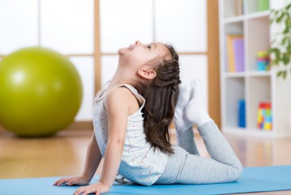 5 posturas de yoga para niños