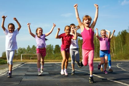 ¿Por qué merece la pena que los niños hagan deporte?