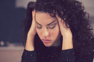 Mujer con mucho sueño