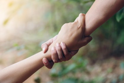 ¿Salvar vidas puede ser un delito?