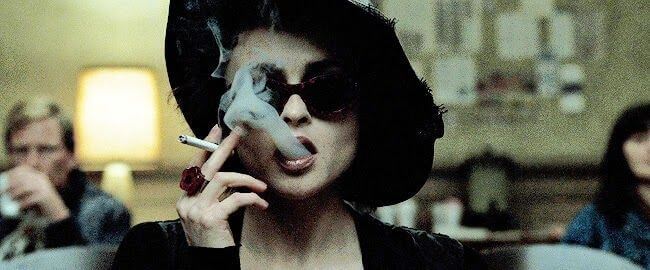 Mujer fumando